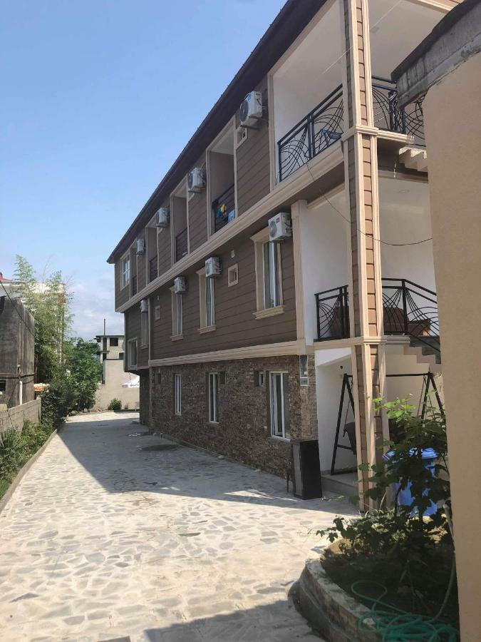 Guest House Kobuleti On Aghmashenebeli Exterior foto